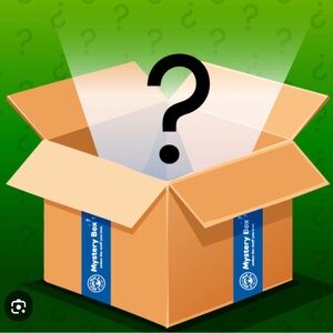 Mystery Box for Resellers (8 pieces)